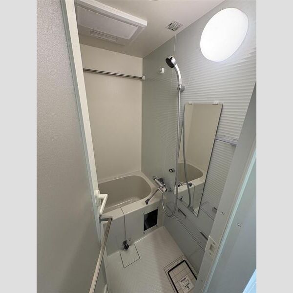 MAXIV横浜吉野町TRE507号室 お風呂