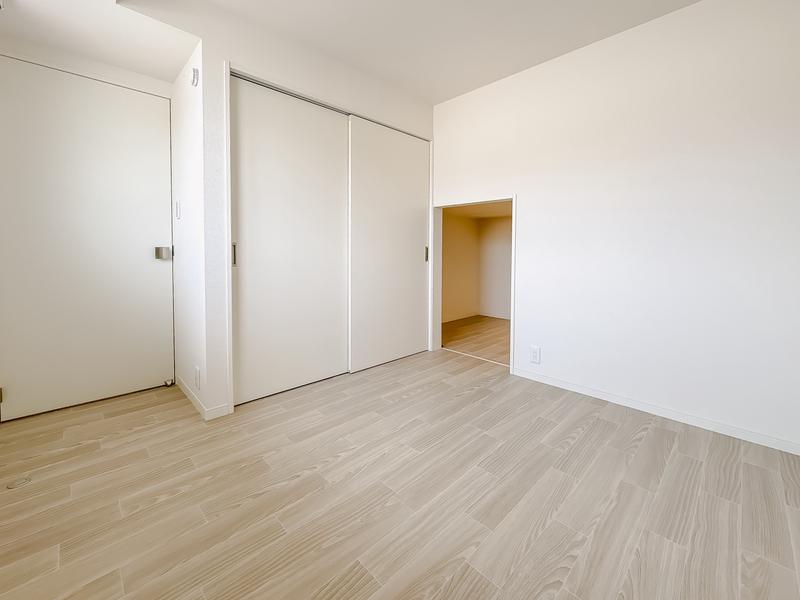 KAMULA 南2階 収納