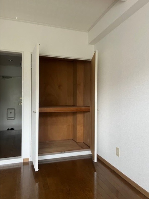 孝有第6ビルグリーンハイツ麻生1階 収納