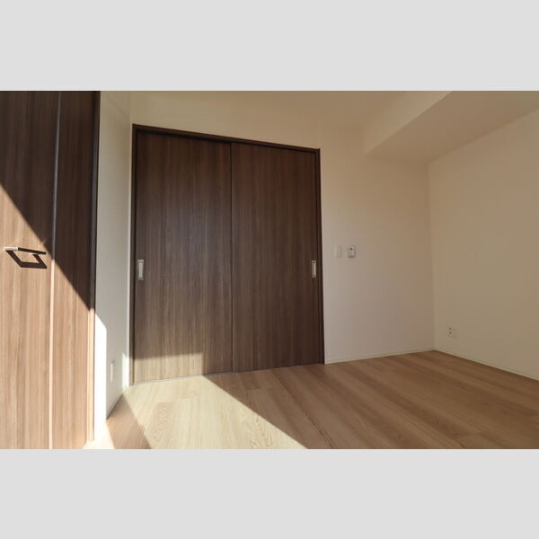 アンソレイエⅡ305号室 洋室4.4帖