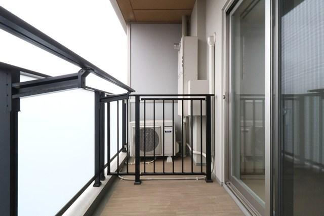WORVE横浜伊勢佐木町10階 バルコニー