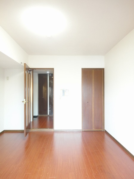 日神パレステージ西麻布1105号室 リビング