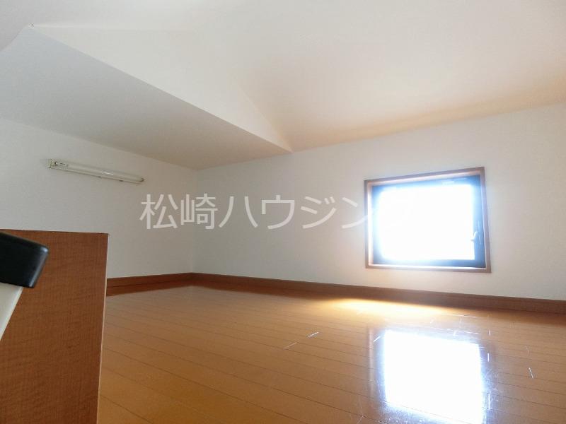 アーバンプレイス松ヶ丘 内観