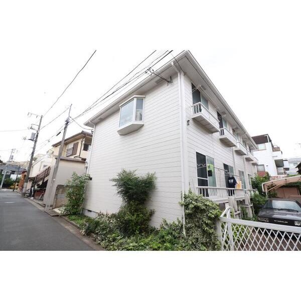 イスティーム 外観