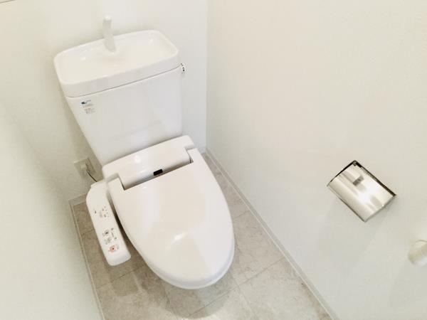 Ｂｒｉｌｌｉａ　ｉｓｔ　東雲キャナルコート8階 トイレ