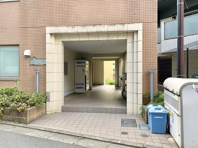 アムロゼッタ立川Ⅱ エントランス