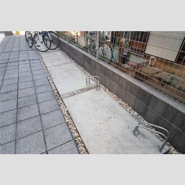 Bella Luce (ベラルーチェ) 駐輪場