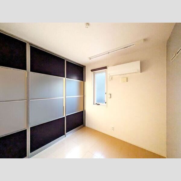 アンジュ三原台102号室 洋室