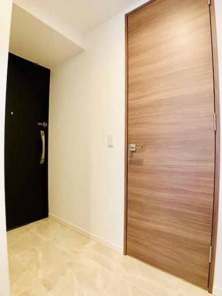 エミリブ東長崎5階 玄関