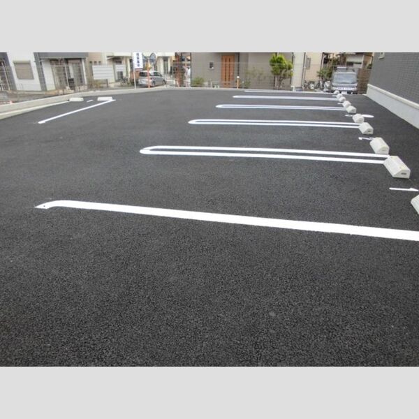 セプタンブル 駐車場