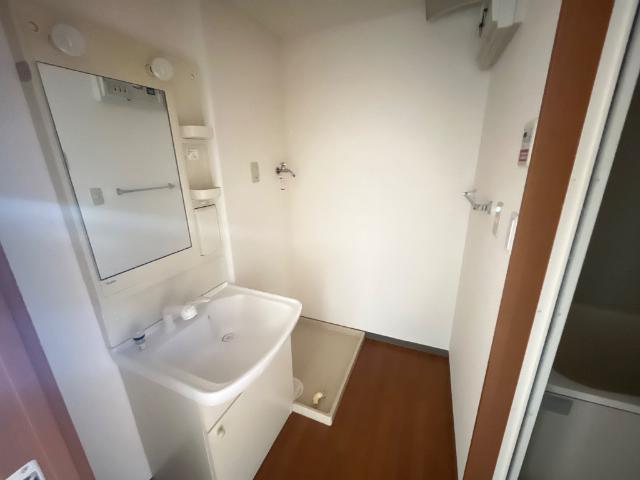 Ｊ．Ｓガーデン303号室 洗面