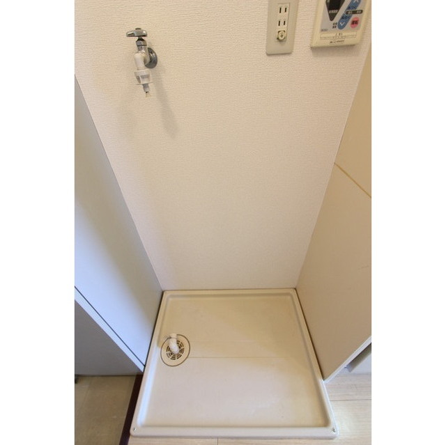 シルフィード平塚Ⅱ404号室 室内洗濯機置場