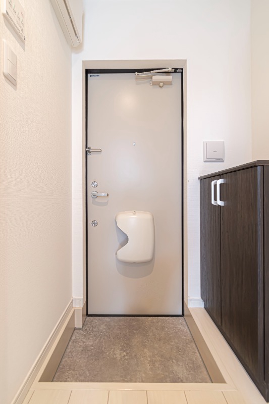 Delight白楽1階 玄関