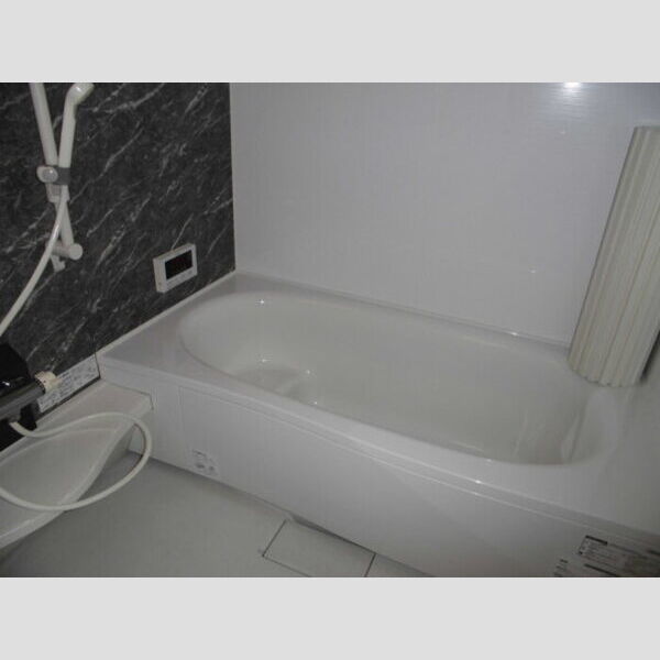 リヴァージュ　壱番館201号室 追い焚き機能付き一坪風呂