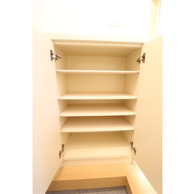 Ｋエスパシオ201号室 シューズボックス
