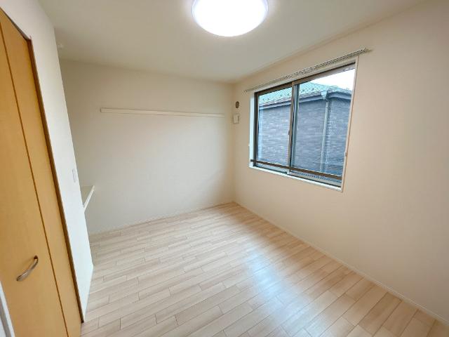 リノナル203号室 洋室