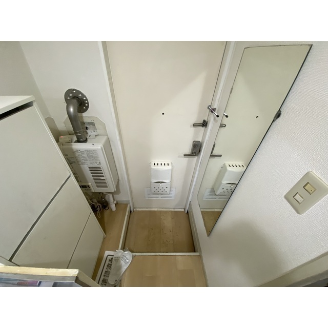 ボートハウス102号室 内観