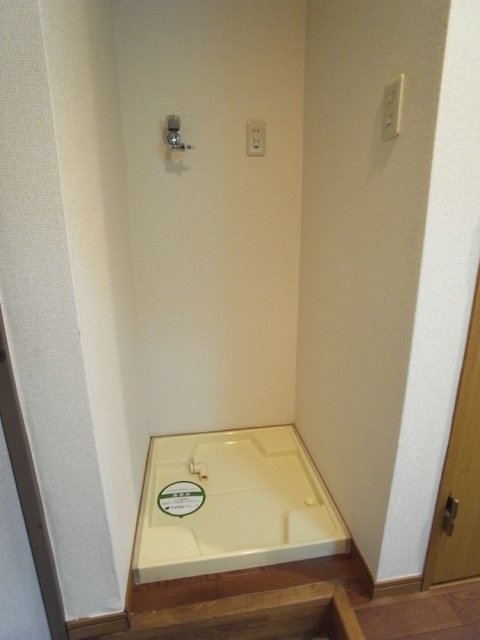 エクセリア上野毛2階 室内洗濯機置場