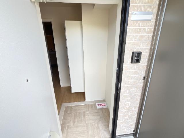 アビエル103号室 玄関