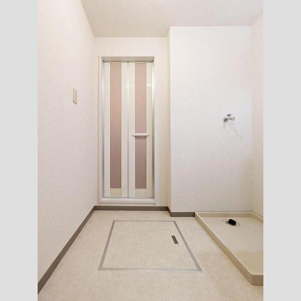 プリムヴェール　壱番館205号室 洗面室