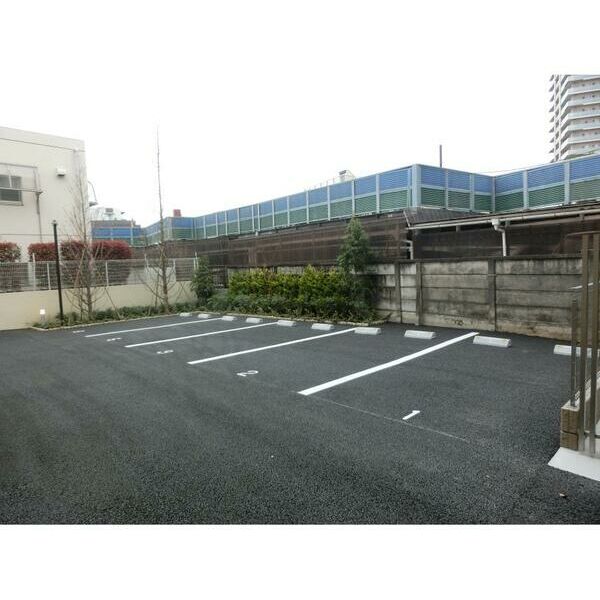 Grand　Glycine201号室 駐車場