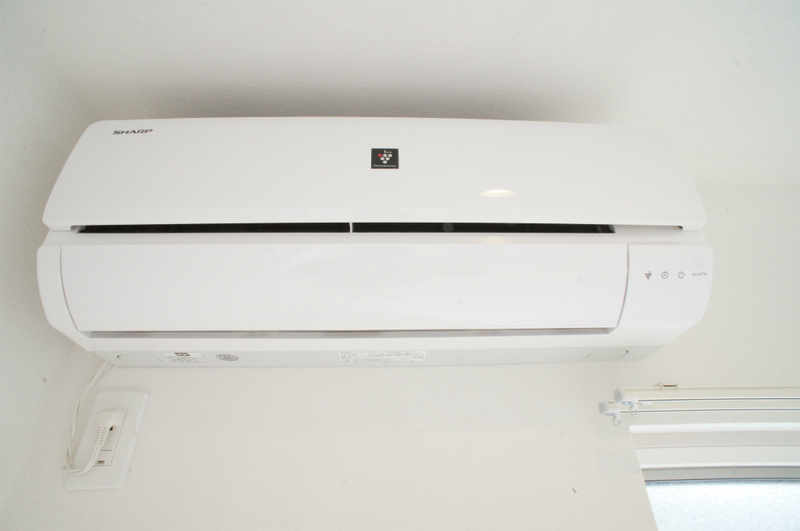 リブリ・アザリア エアコン