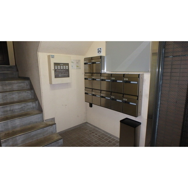 パレス蟹ヶ谷201号室 外観