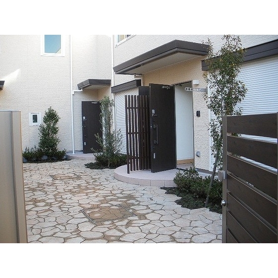 メイプルアベニュー吉祥寺1階 外観