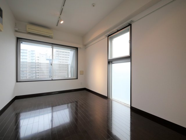 ARTESSIMO LINK COMODO 内観