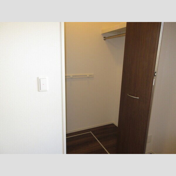 アナシエ徳丸 クローゼット