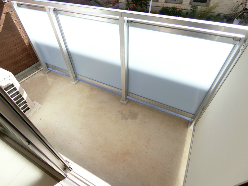 リブリ・ガレリア2階 バルコニー