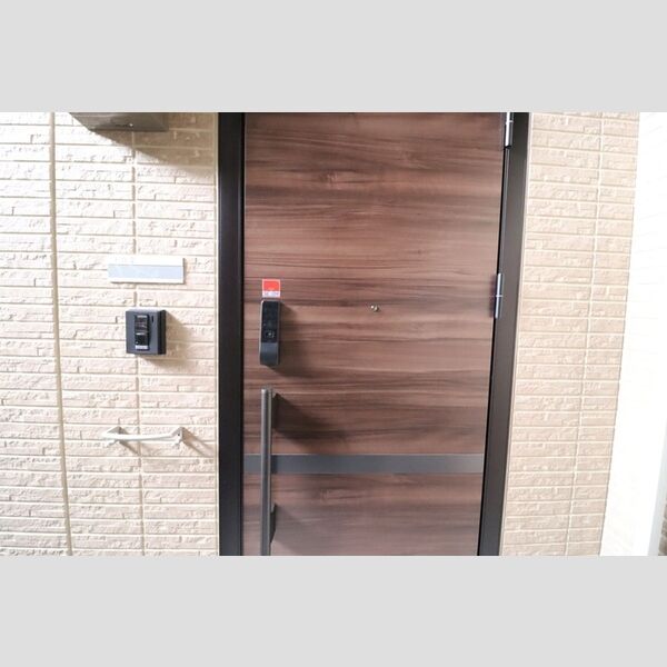 グリシーヌ 玄関ドア