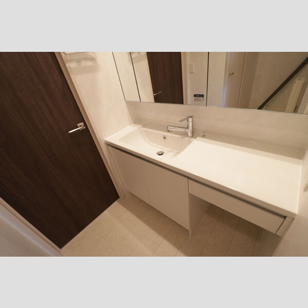 La Crece K102号室 洗髪洗面化粧台