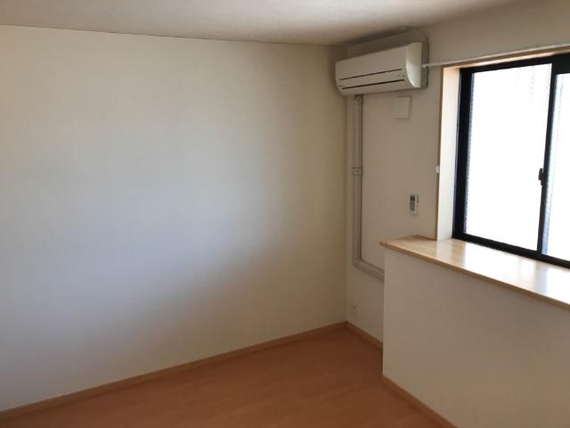 オーパ・ヴィラージュ 室内