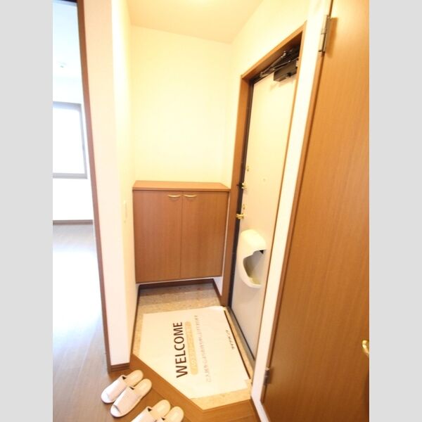 アイリス田無AB 玄関