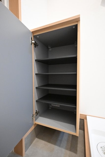 リタ王子神谷 靴入