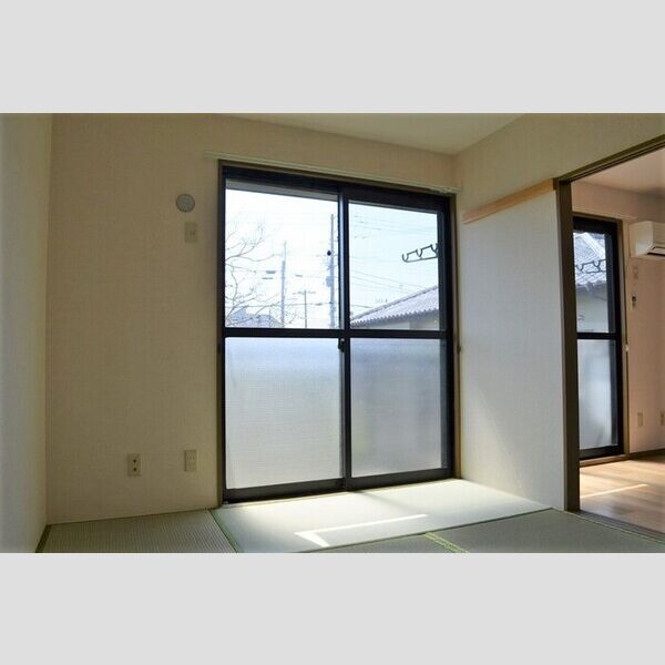 サンフォーラム101号室 和室