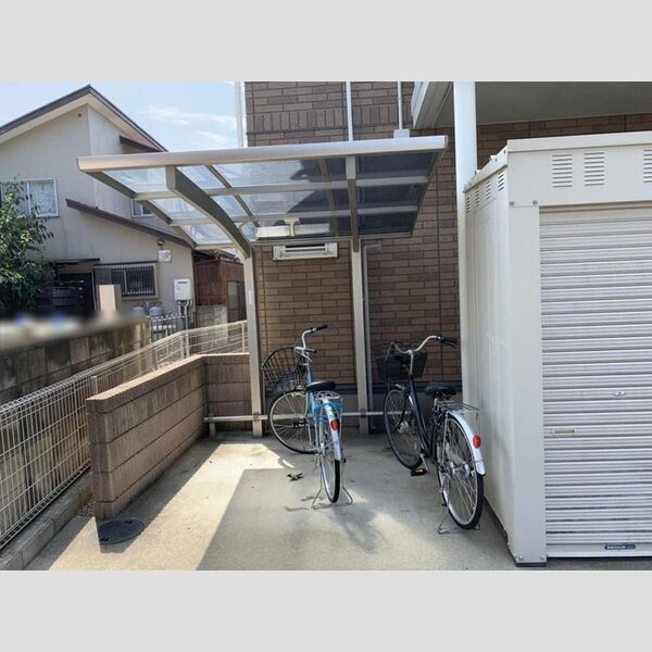 オラカーサ202号室 駐輪場