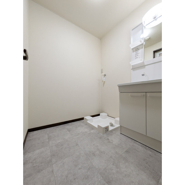 モンメール大磯308号室 内観