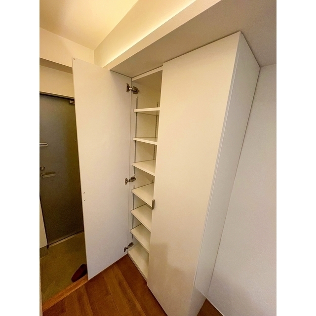 harport suginami sud102号室 玄関収納