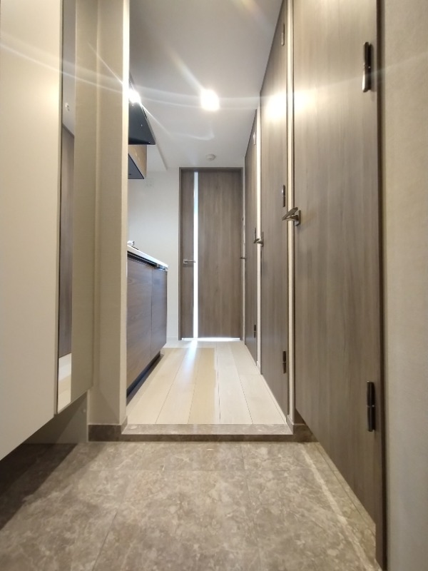 クレイシアIDZ祐天寺Ⅱ 玄関