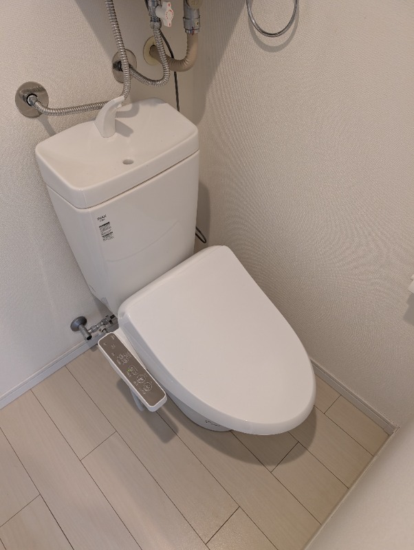 CREAL王子North5階 トイレ