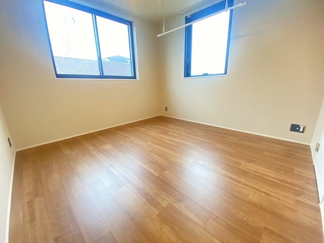 アトリオフラッツ三軒茶屋Ｎｏｒｔｈ303号室 洋室7.4帖　2025年10月撮影