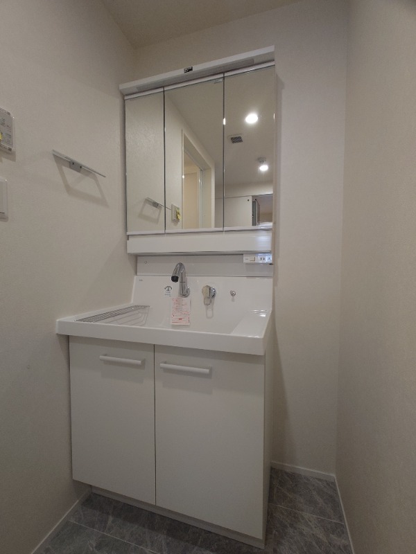 East IM3階 部屋その他