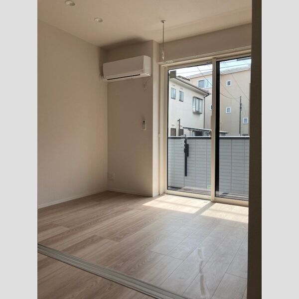 ノーブルヴィラ南浦和105号室 洋室