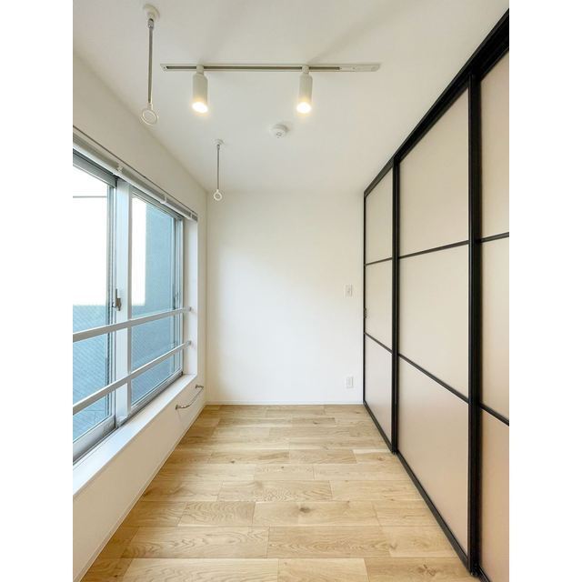 グランパセオ代々木上原0105号室 内観