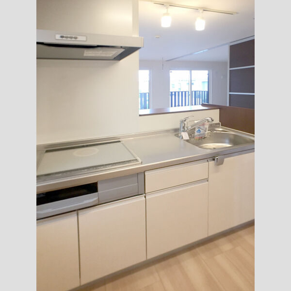 ターナ木曽西　B棟 IHシステムキッチン