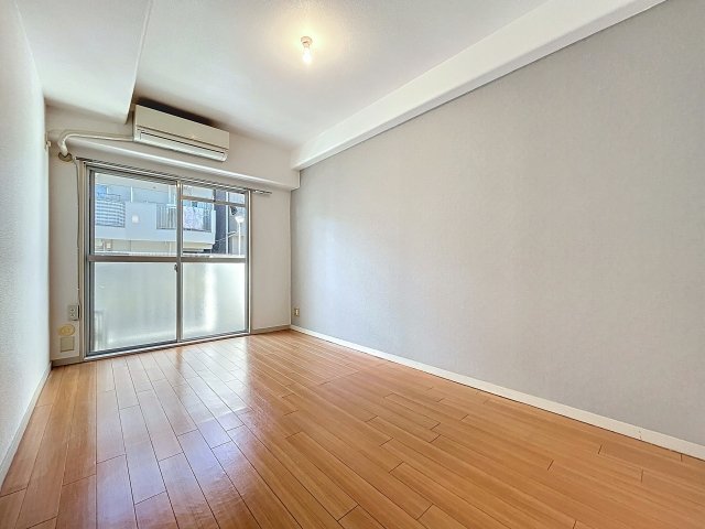 ラ・カーサ 玄関