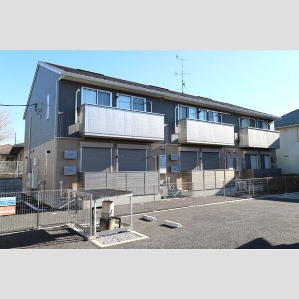 ジュモンターニュ102号室 建物外観