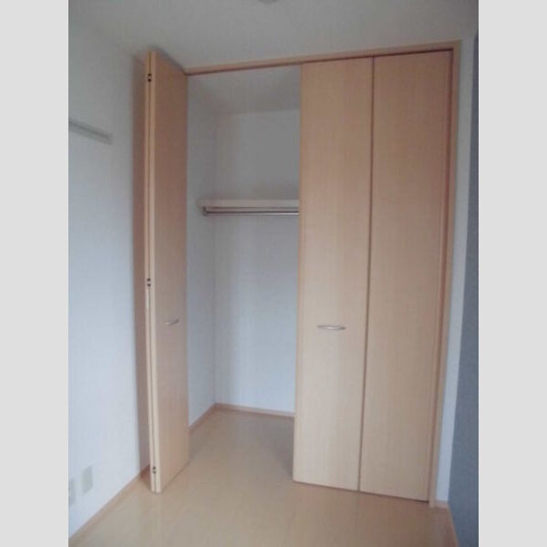 イースト・コート クローゼット